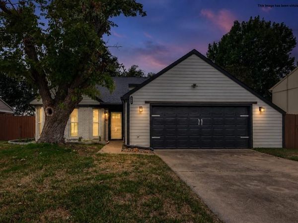 506 Caraway Lane, Euless, TX 76039