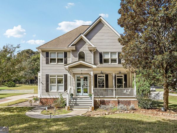 210 Mackenzie Lane, Fayetteville, GA 30214