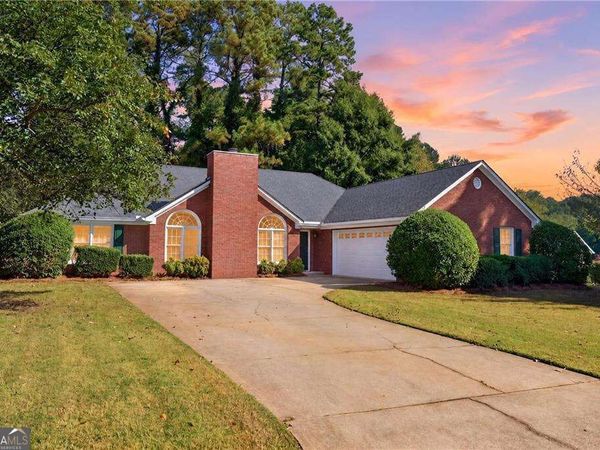 1405 Glenfield Drive, Lawrenceville, GA 30043