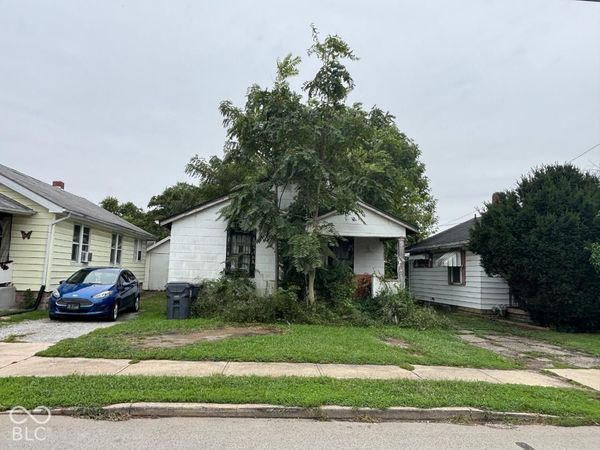 625 W 22nd Street, Anderson, IN 46016