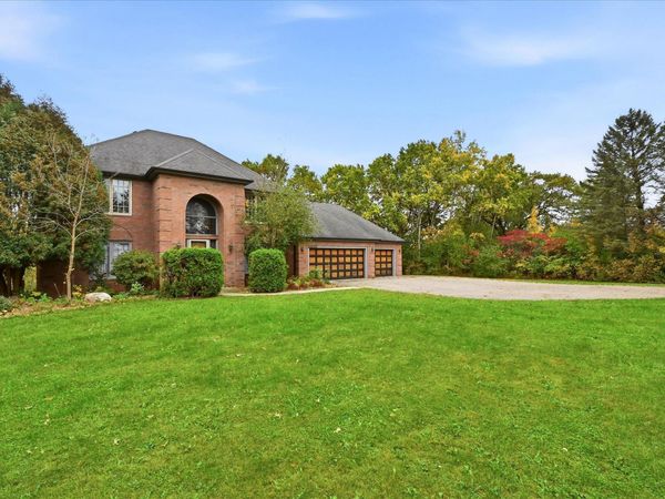 12888 S Robert Trail, Rosemount, MN 55068