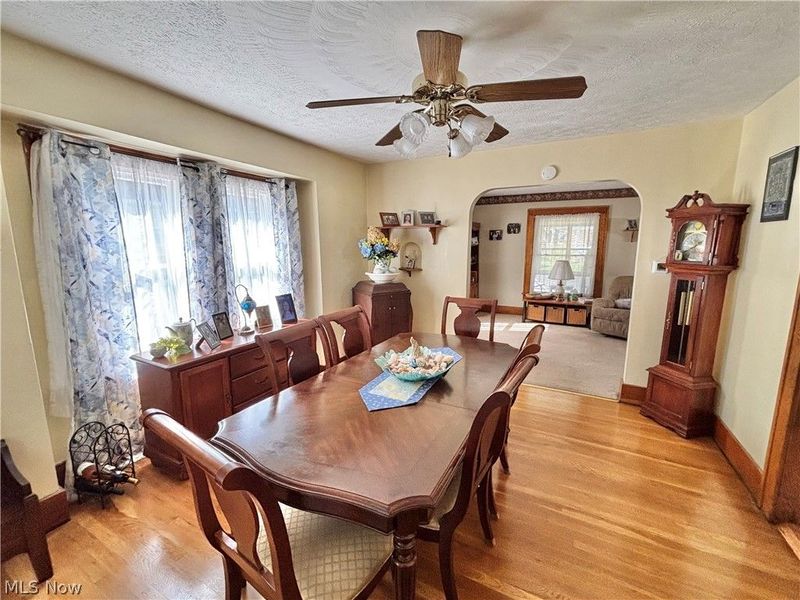 330 Ashland Avenue, Cuyahoga Falls, OH 44221 Photo 7
