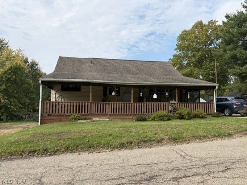 307 Ruggles Avenue SE, Canton, OH 44707 Photo 1