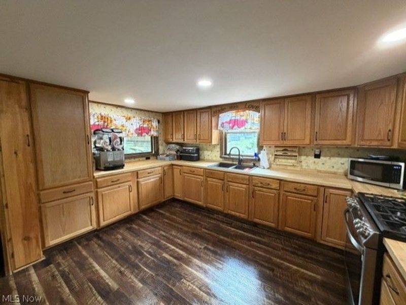 307 Ruggles Avenue SE, Canton, OH 44707 Photo 11