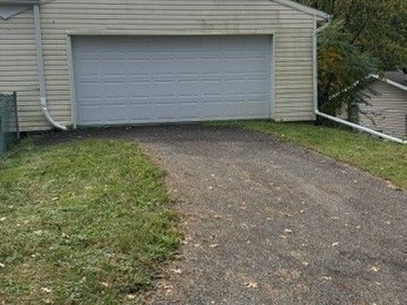 307 Ruggles Avenue SE, Canton, OH 44707 Photo 5
