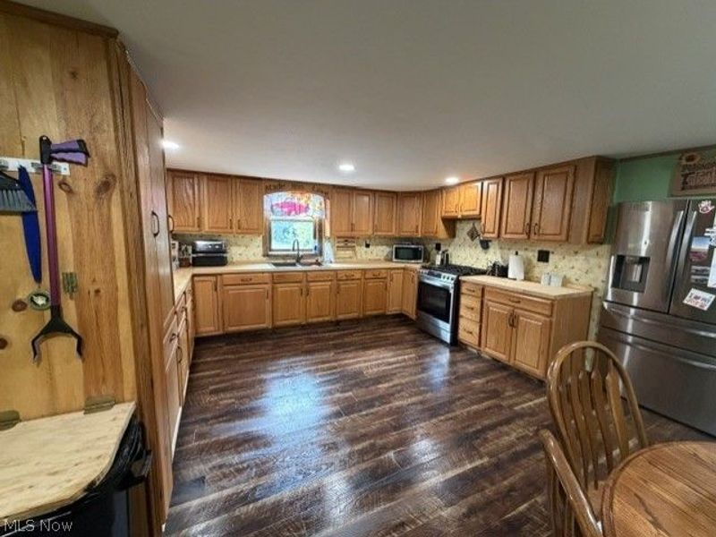 307 Ruggles Avenue SE, Canton, OH 44707 Photo 9