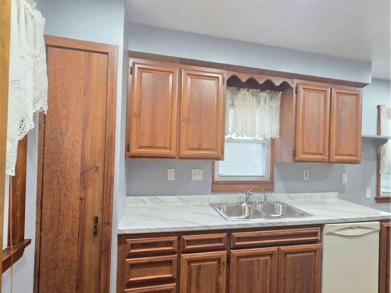 4153 E 186th Street, Cleveland, OH 44122 Photo 36