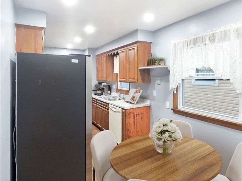 4153 E 186th Street, Cleveland, OH 44122 Photo 6