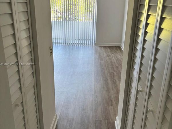 7900 N Camino Cir , Unit 308, Miami, FL 33143