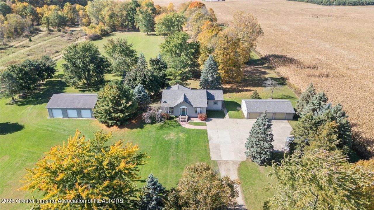 5392 S Old U.s. 27, Saint Johns, MI 48879 Main Photo
