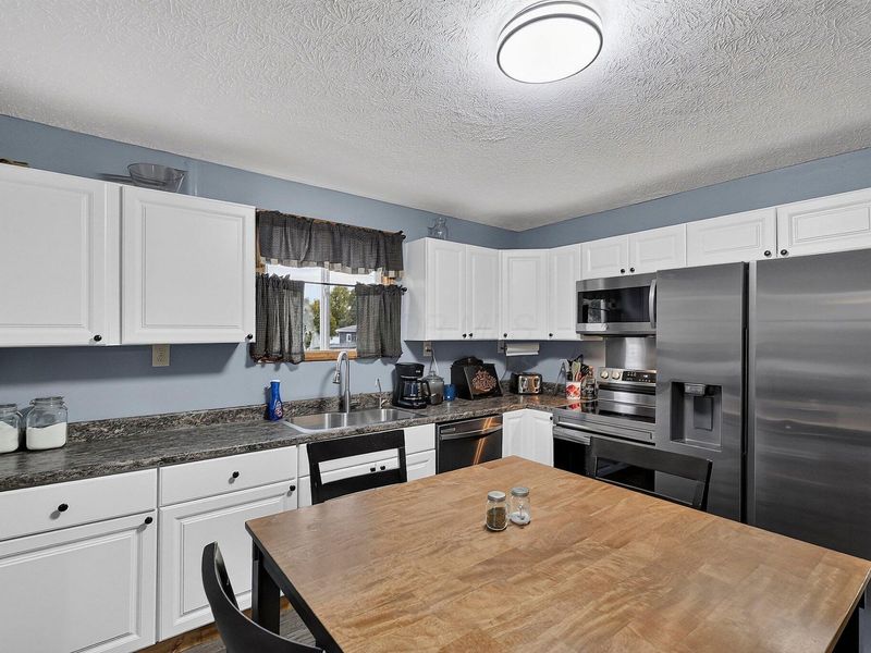 20 Vine Street, Jeffersonville, OH 43128 Photo 10