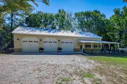 2468 N Lake Drive  photo 4