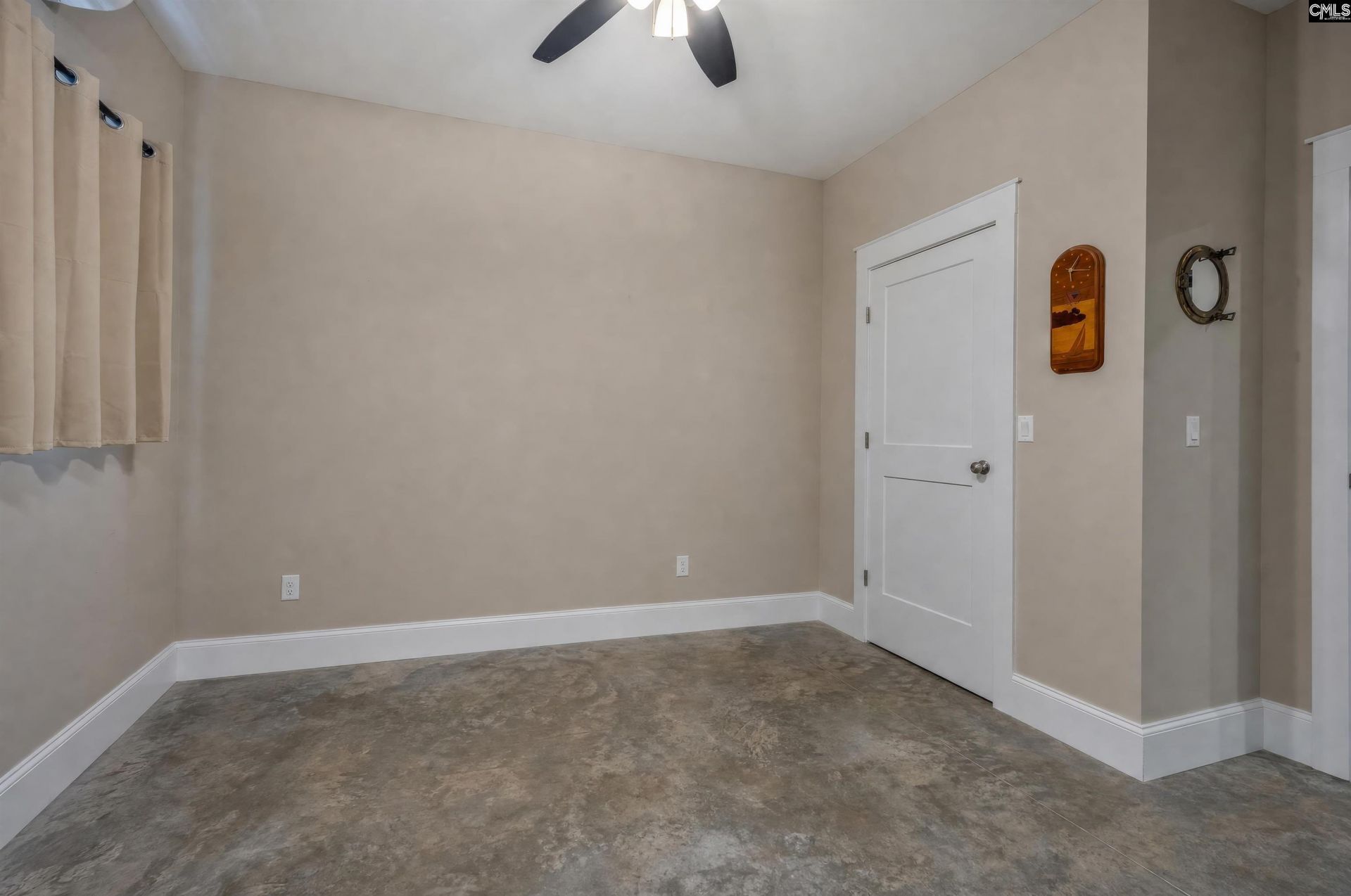 2468 N Lake Drive  Photo 34