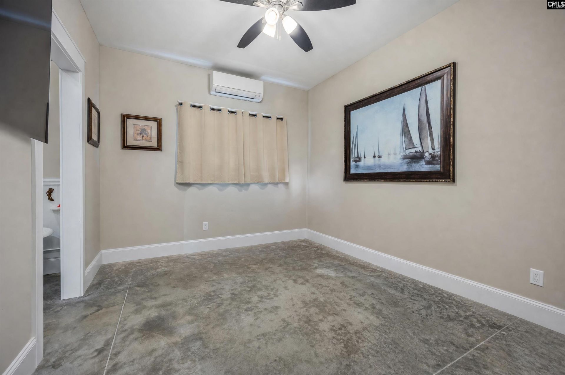 2468 N Lake Drive  Photo 35