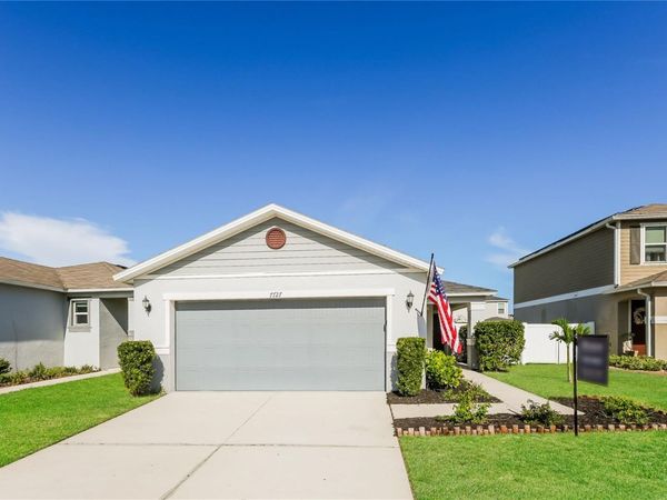 GIBSONTON, FL 33534
