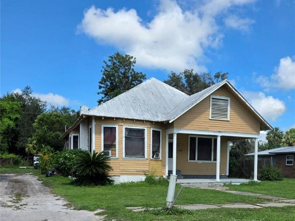 120 S HILLSBOROUGH AVENUE , ARCADIA, FL 34266