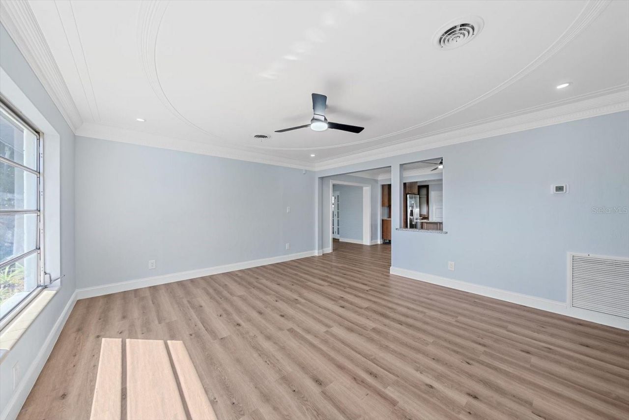 3372 Webber Street , Sarasota, FL 34239 Photo