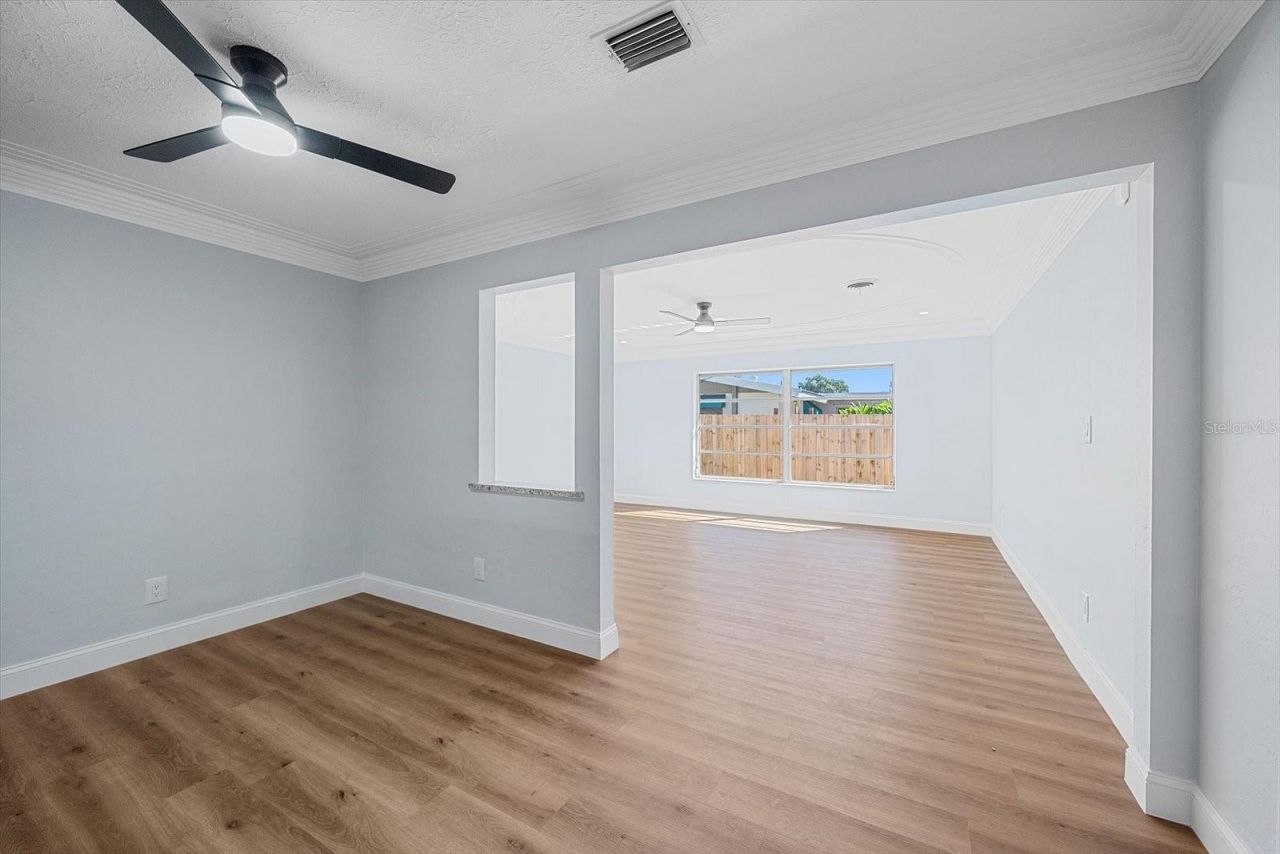 3372 Webber Street , Sarasota, FL 34239 Photo