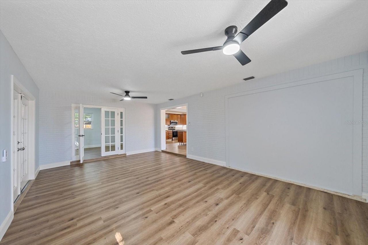 3372 Webber Street , Sarasota, FL 34239 Photo