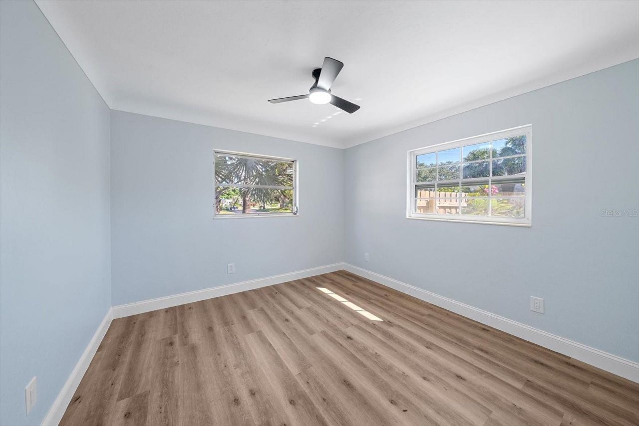3372 Webber Street , Sarasota, FL 34239 Photo