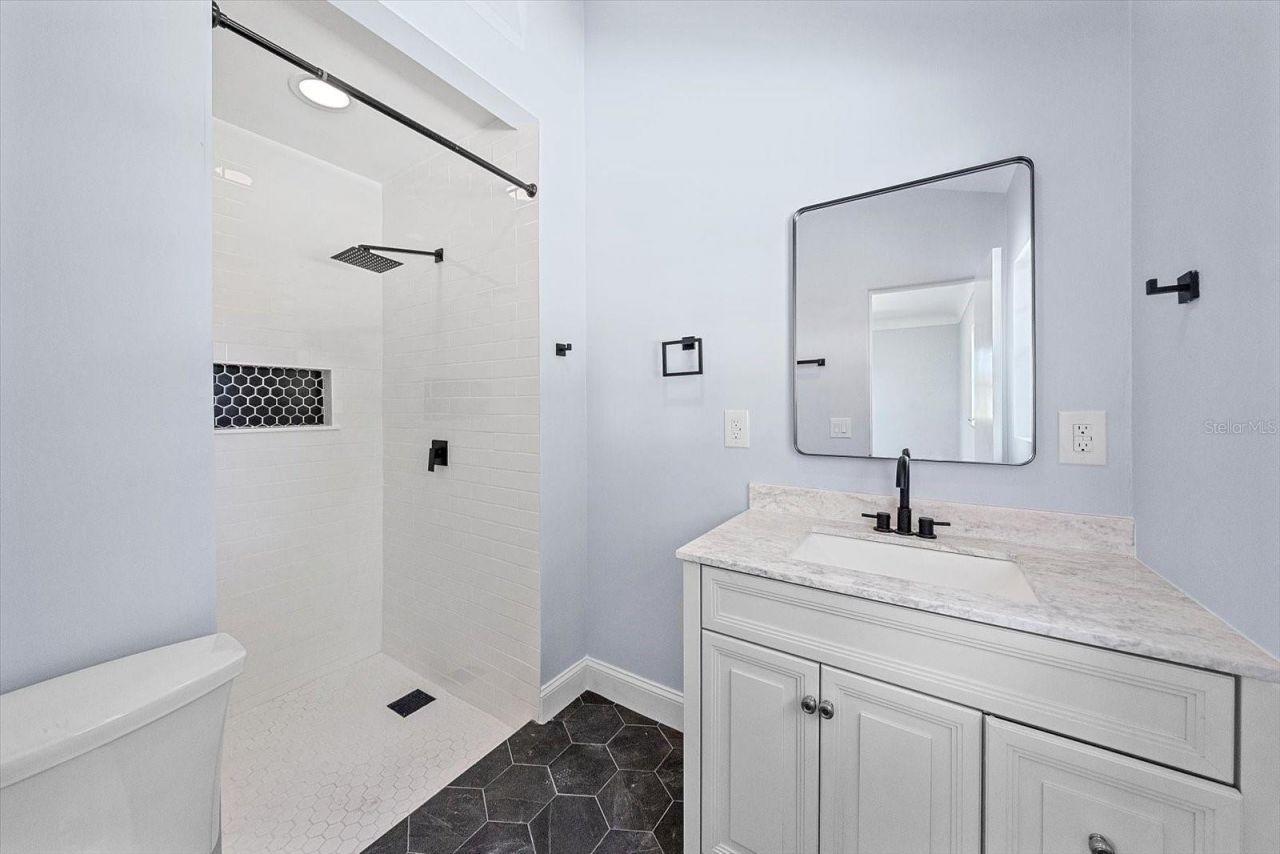 3372 Webber Street , Sarasota, FL 34239 Photo
