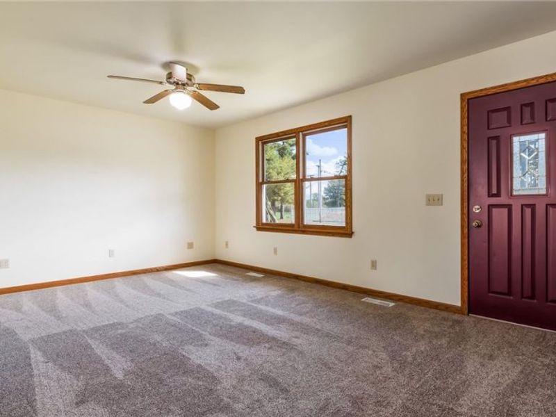 495 Knox Road, Zanesville, OH 43701 Photo 3