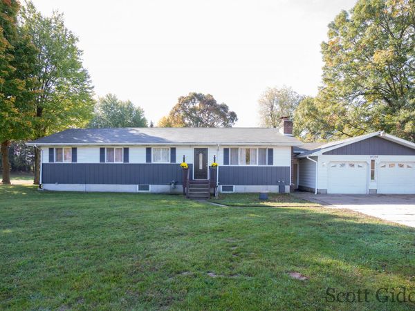 14204 14 Mile Road NE, Greenville, MI 48838