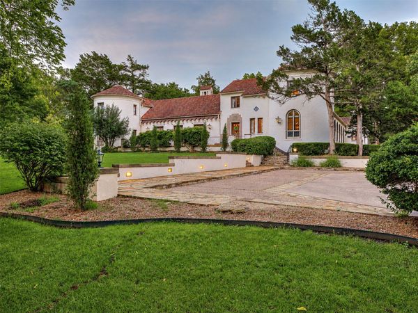 2400 Terrace Drive , Bartlesville, OK 74006
