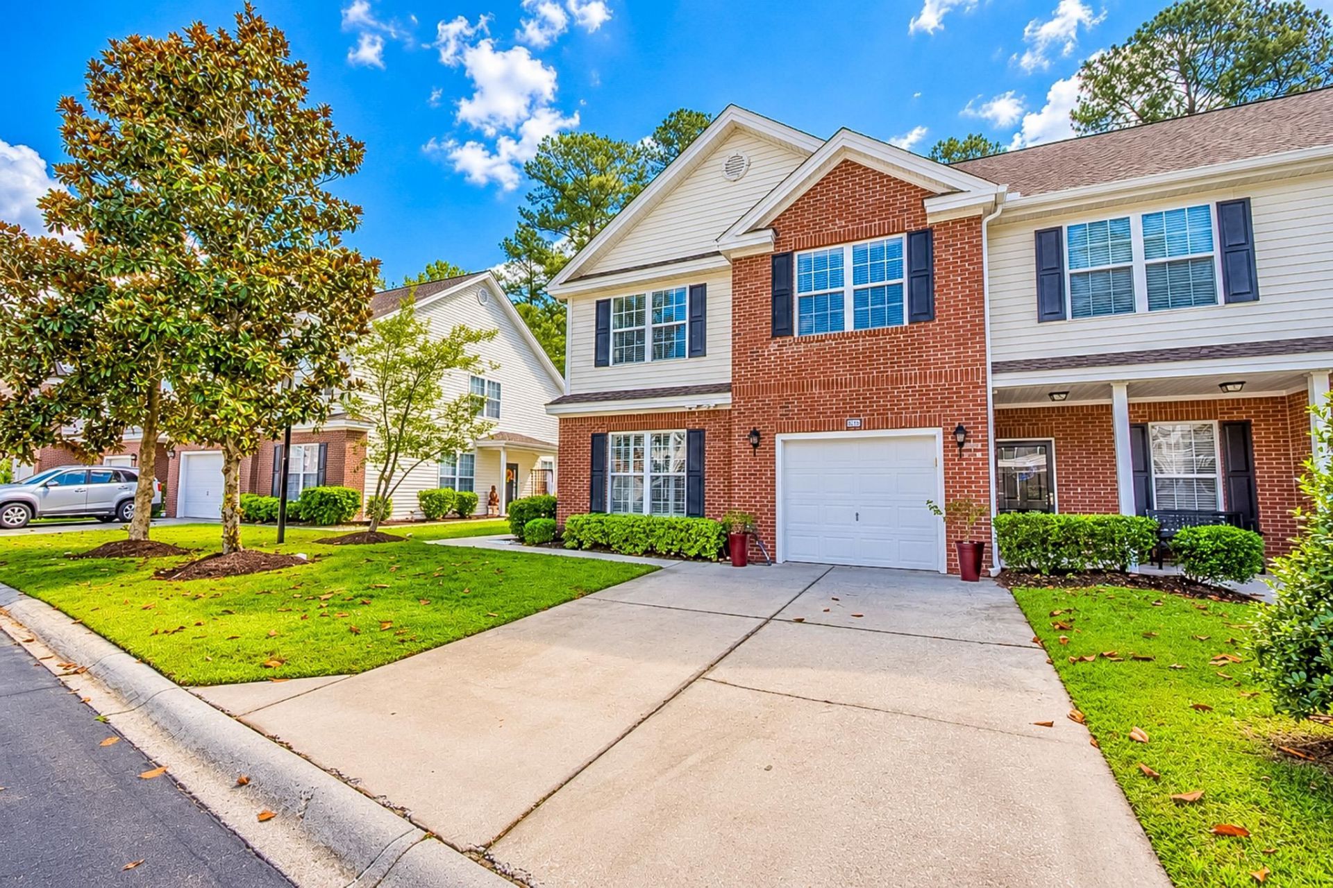 297 Connemara Dr. Photo 35