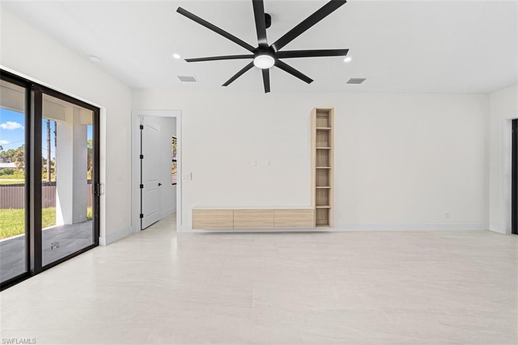 2905 Hanna Ave N, Lehigh Acres, FL 33971 Photo