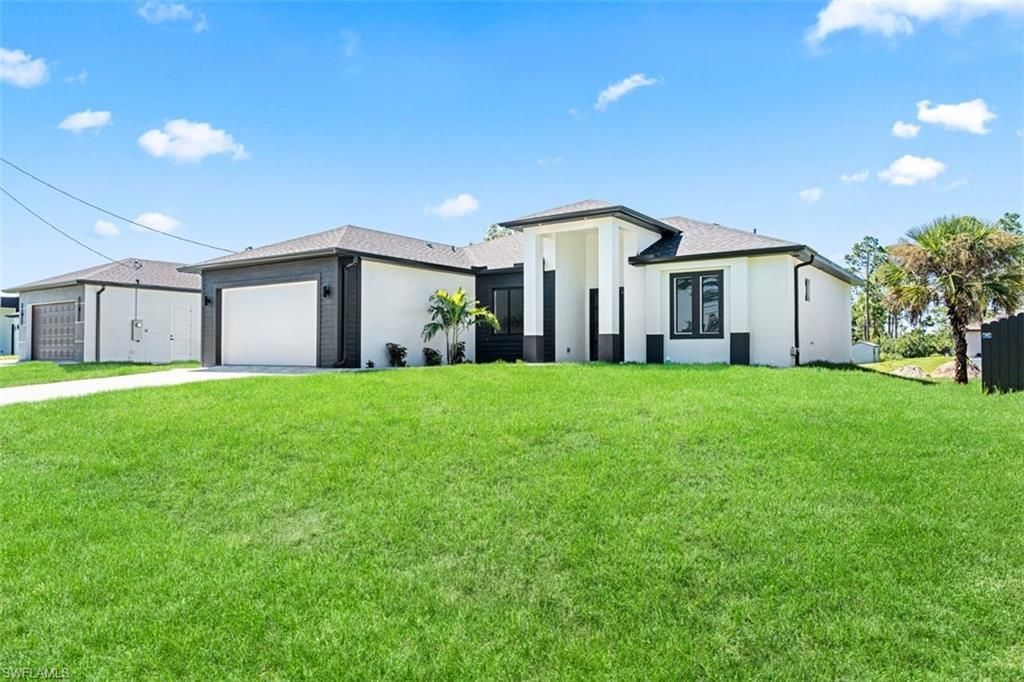 2905 Hanna Ave N, Lehigh Acres, FL 33971 Photo
