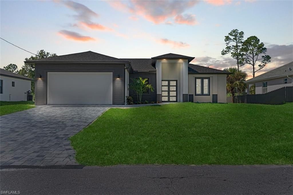 2905 Hanna Ave N, Lehigh Acres, FL 33971 Photo