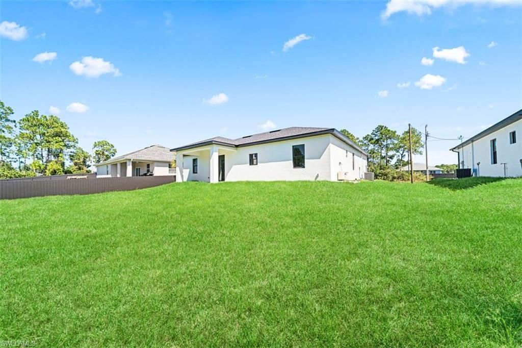 2905 Hanna Ave N, Lehigh Acres, FL 33971 Photo