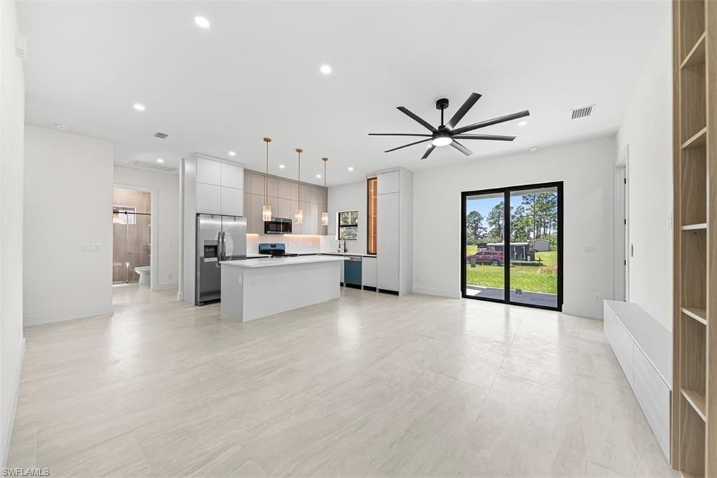2905 Hanna Ave N, Lehigh Acres, FL 33971 Photo