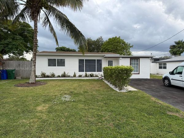 6318 NW 24th Ct , Margate, FL 33063