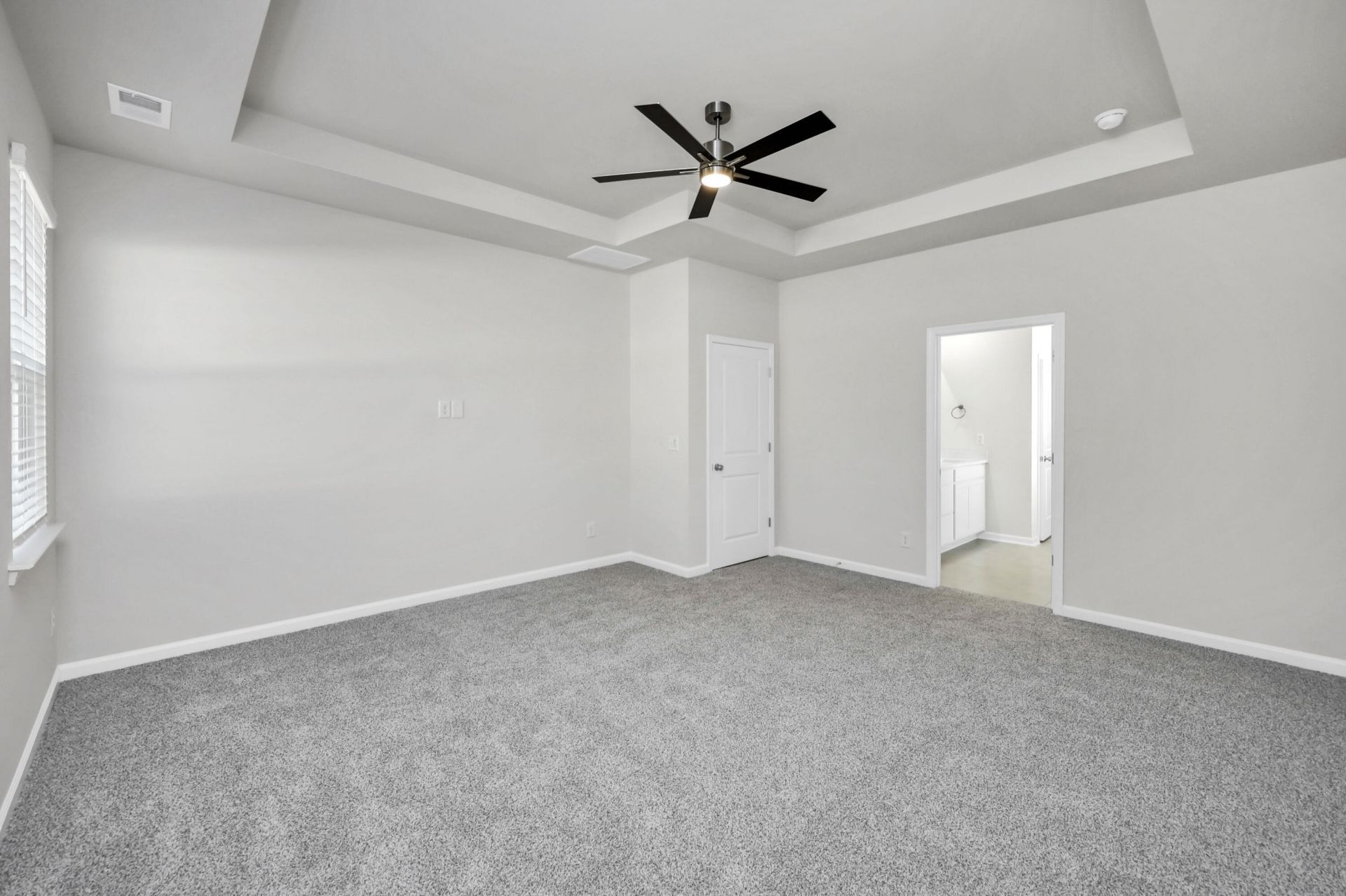 5420 Tullamore Drive Photo 6