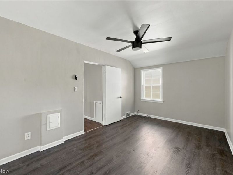 2255 S Belvoir Boulevard, University Heights, OH 44118 Photo 22
