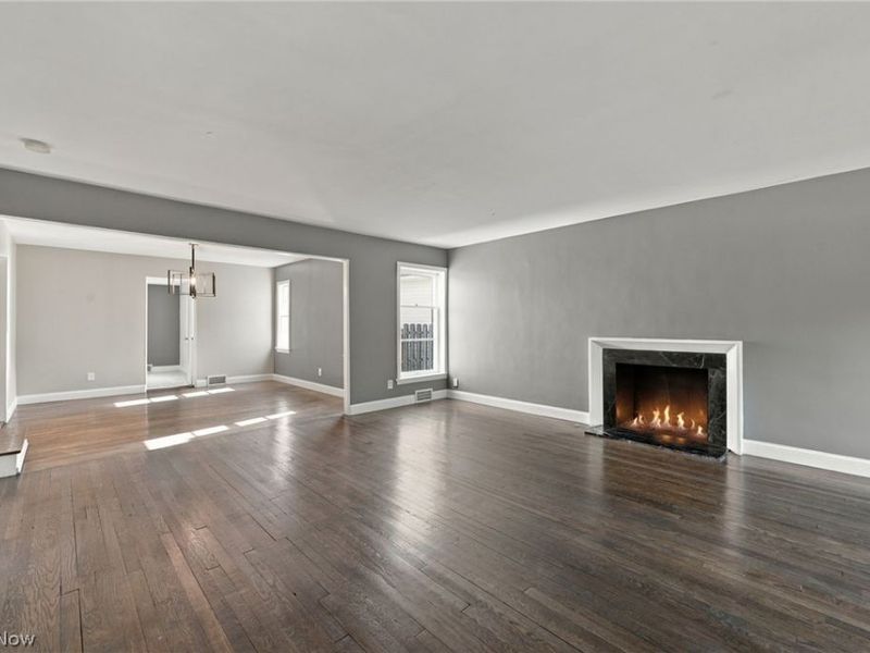 2255 S Belvoir Boulevard, University Heights, OH 44118 Photo 5