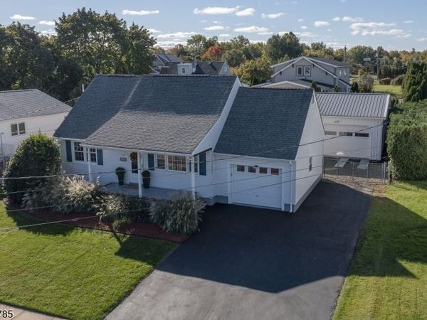 431 Sidorske Ave, Manville, NJ 08835