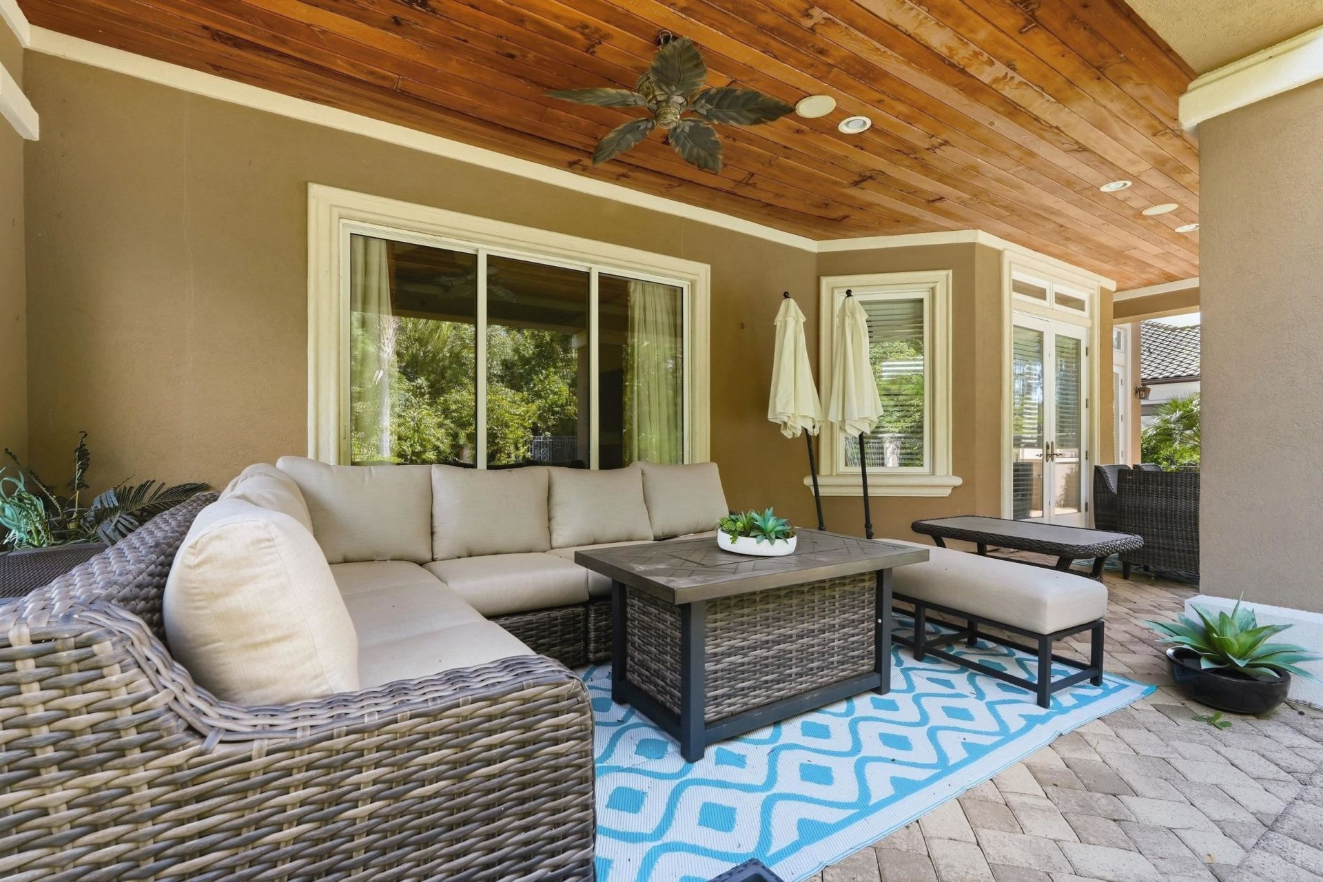 9267 Bellasera Circle  Photo 32