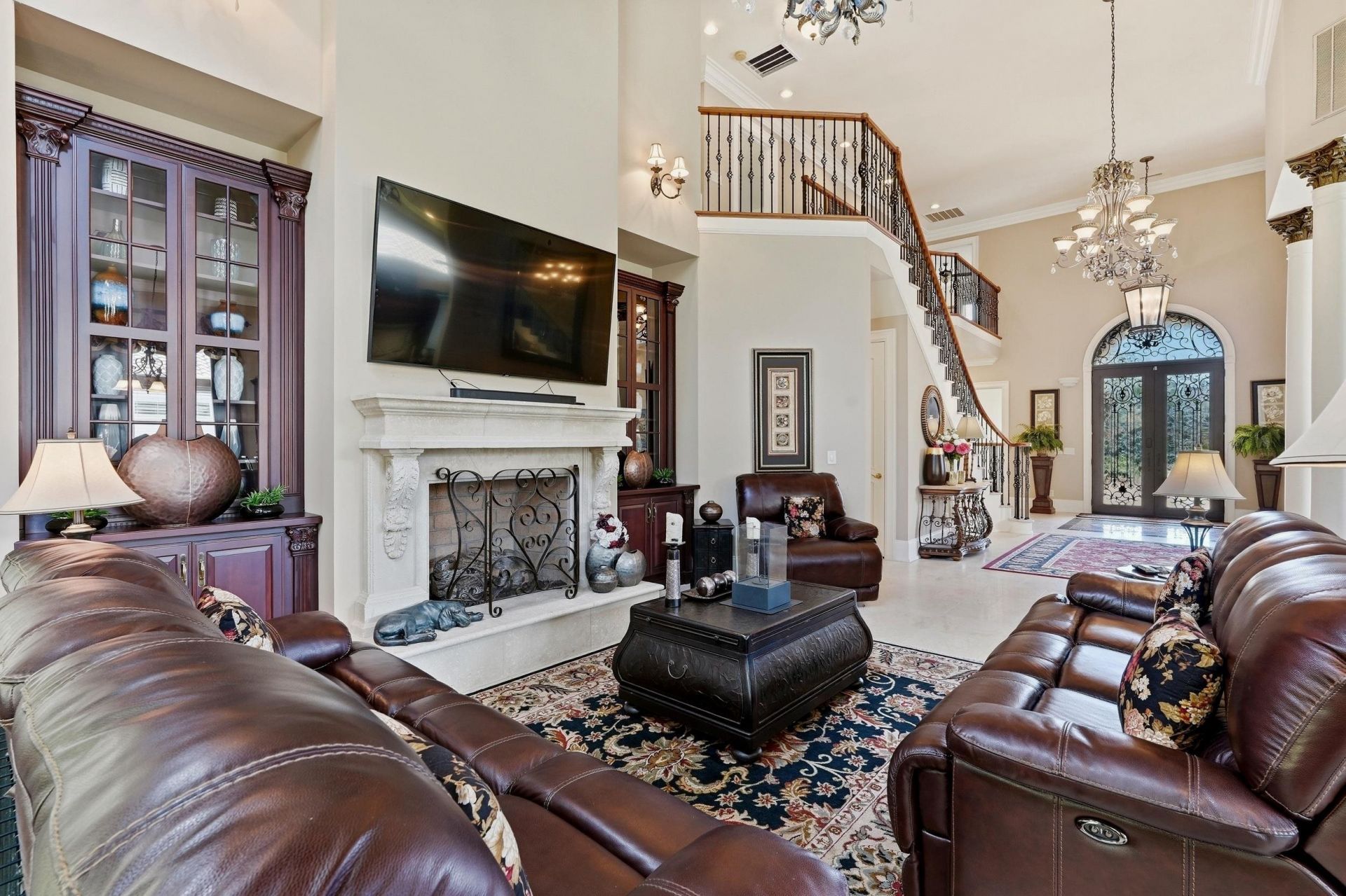 9267 Bellasera Circle  Photo 8