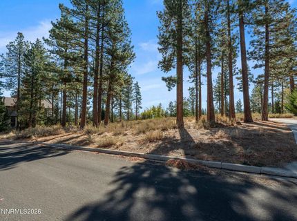 6045 Lake Geneva Drive, Reno, NV 89511 Photo