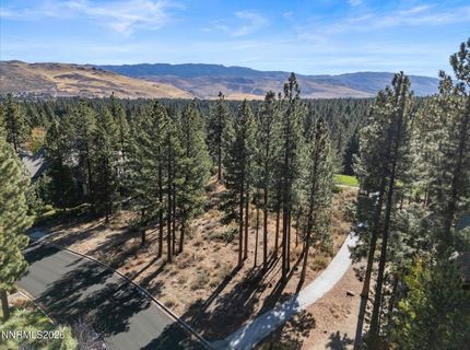 6045 Lake Geneva Drive, Reno, NV 89511 Photo