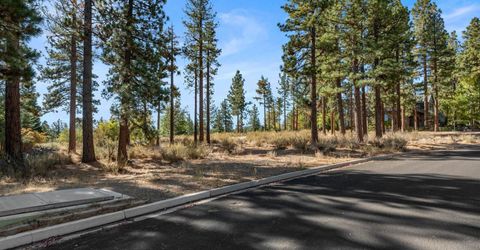 6045 Lake Geneva Drive, Reno, NV 89511 Photo