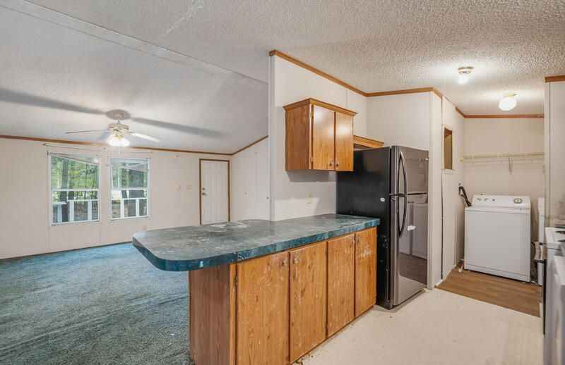 1388 Trask Parkway Photo 10