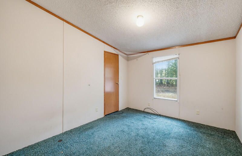 1388 Trask Parkway Photo 13