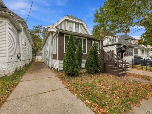 76 Briscoe Avenue, Buffalo, NY 14211