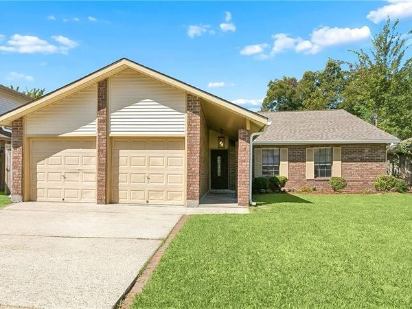 25 TRAMINER Drive , Kenner, LA 70065