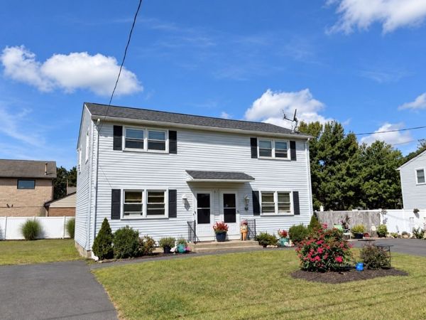16-18 Day St, Agawam, MA 01001