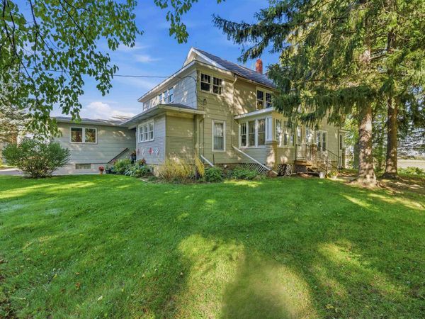 N5728 Hillcrest Road, Fond du Lac, WI 54937